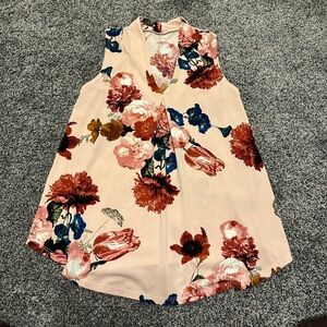 XS light pink floral tank for work